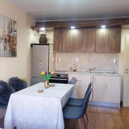 Apartament ,,Edelvais- Lux" Apartment เนเซบาร์ ภายนอก รูปภาพ